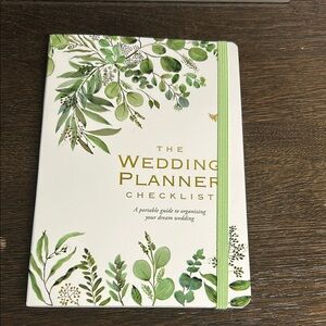 Green and White Wedding Planner Checklist Journal